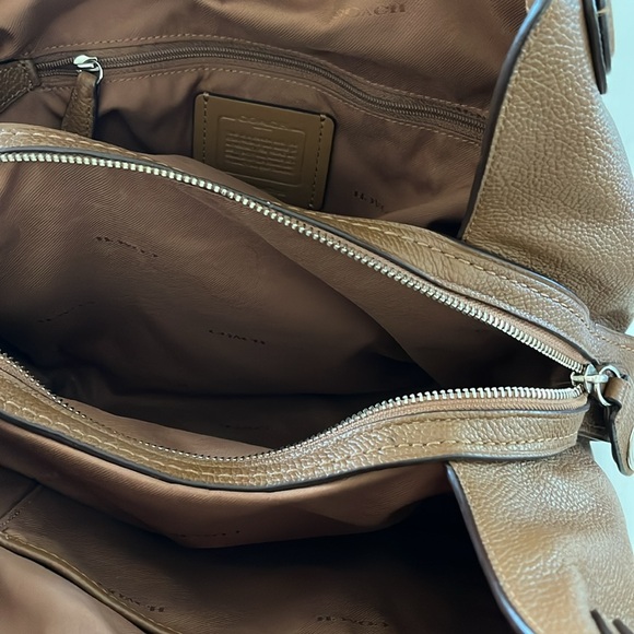 Coach Edie 31 Saddle Tan Leather Double Handled Shoulder Bag - Picture 8 of 16